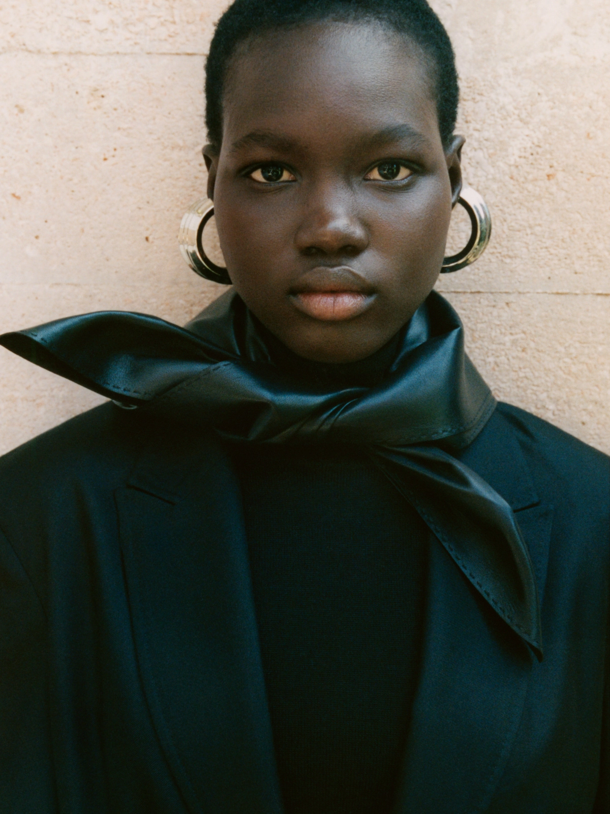 LOOK22
