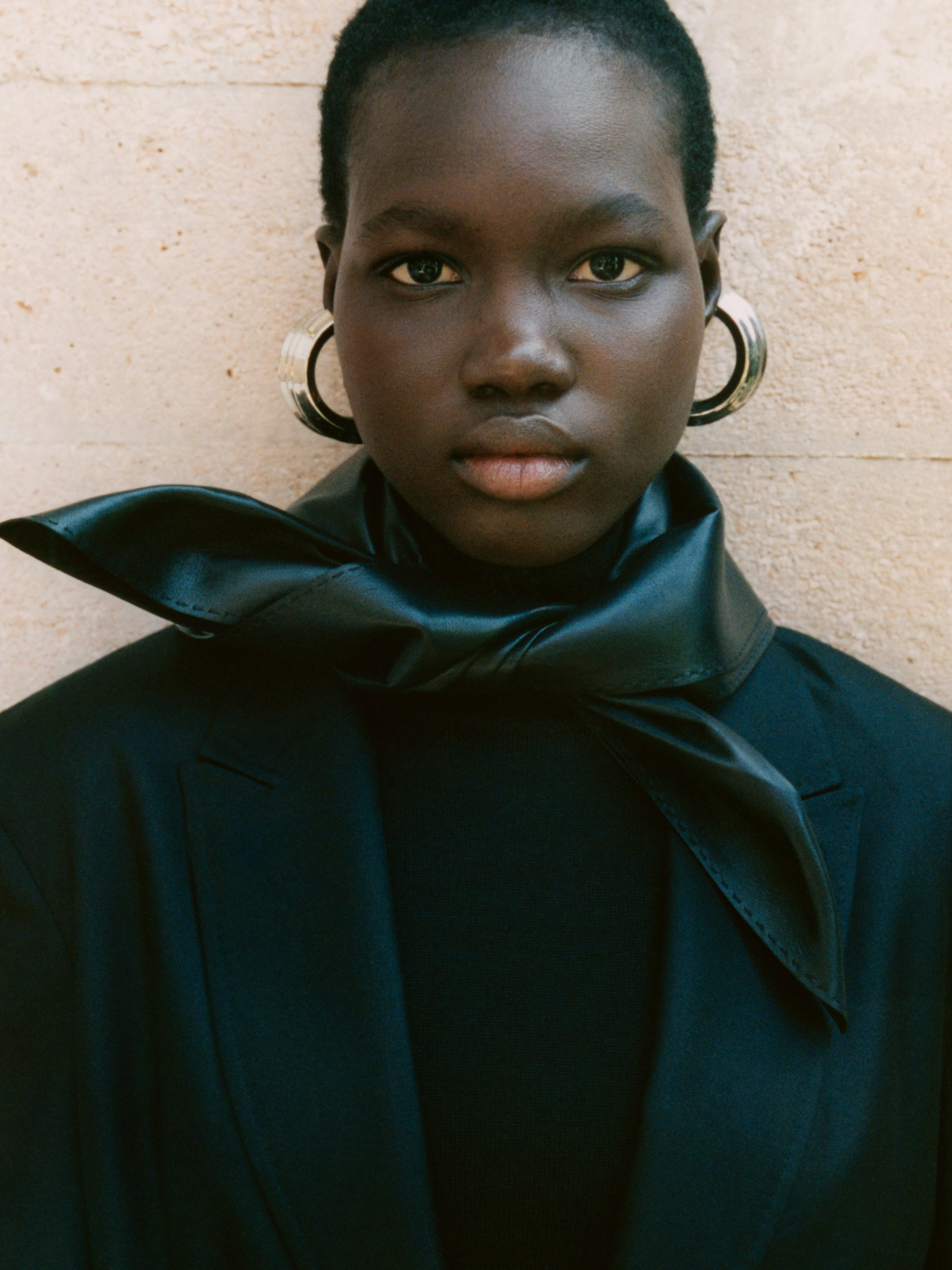 LOOK22