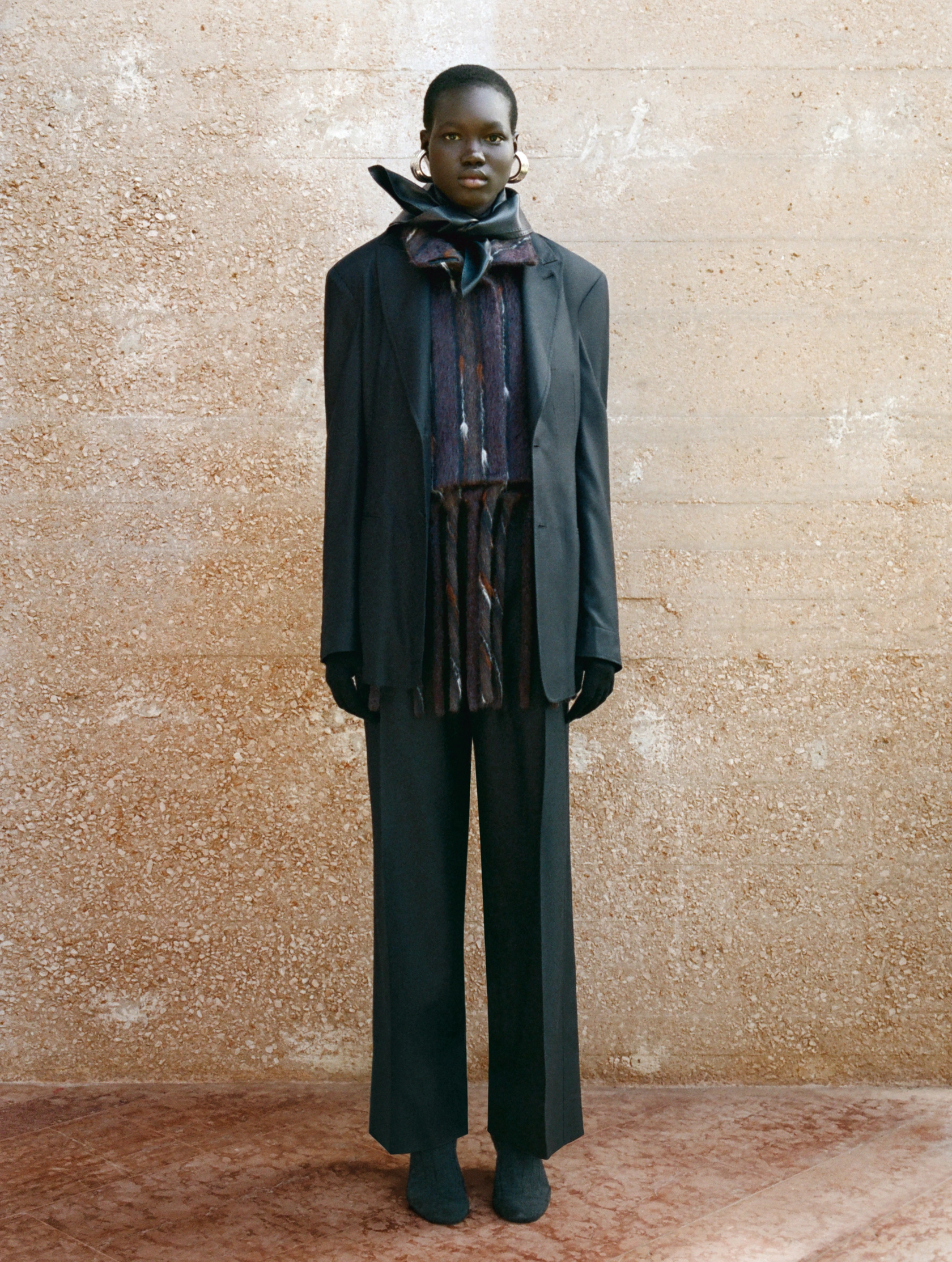 LOOK4